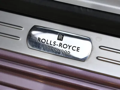 2014 رولز رويس قوست بلاك بادج