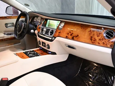 2014 رولز رويس قوست بلاك بادج