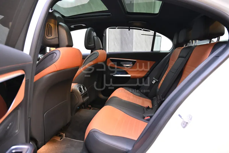 2025 مرسيدس - بنز سي 200