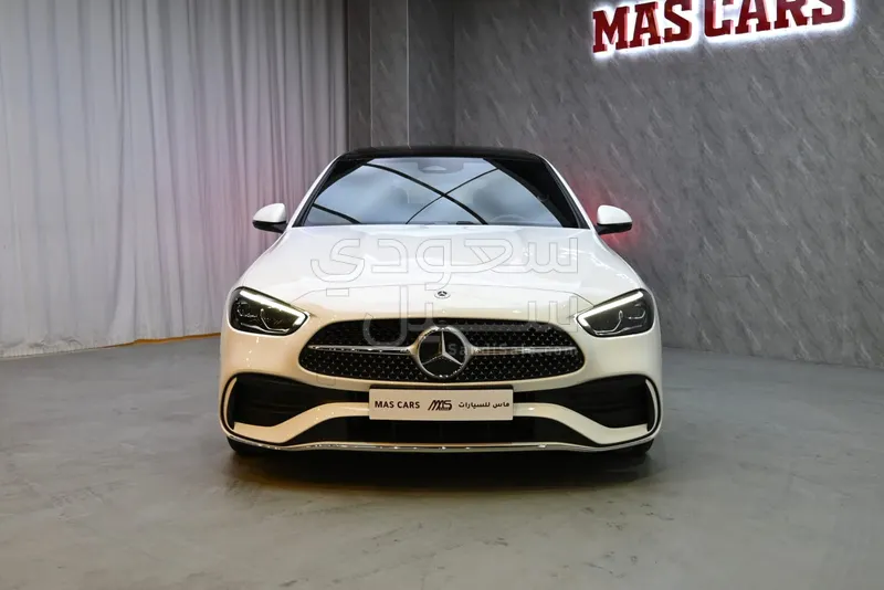 2025 مرسيدس - بنز سي 200