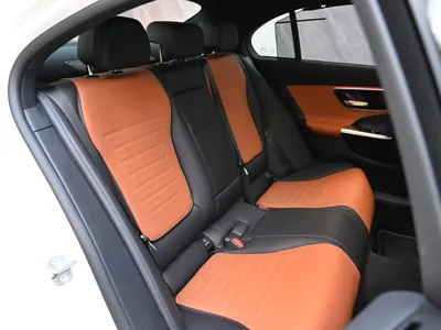 2025 مرسيدس - بنز سي 200