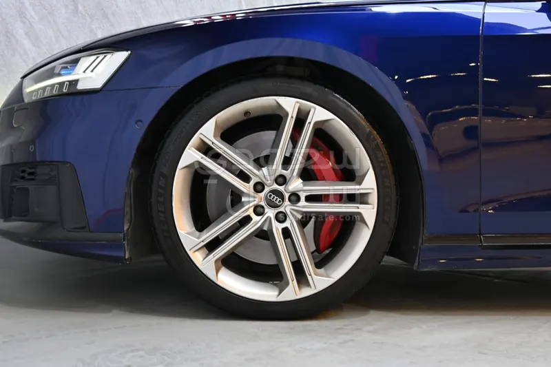 2021 اودي اس 8