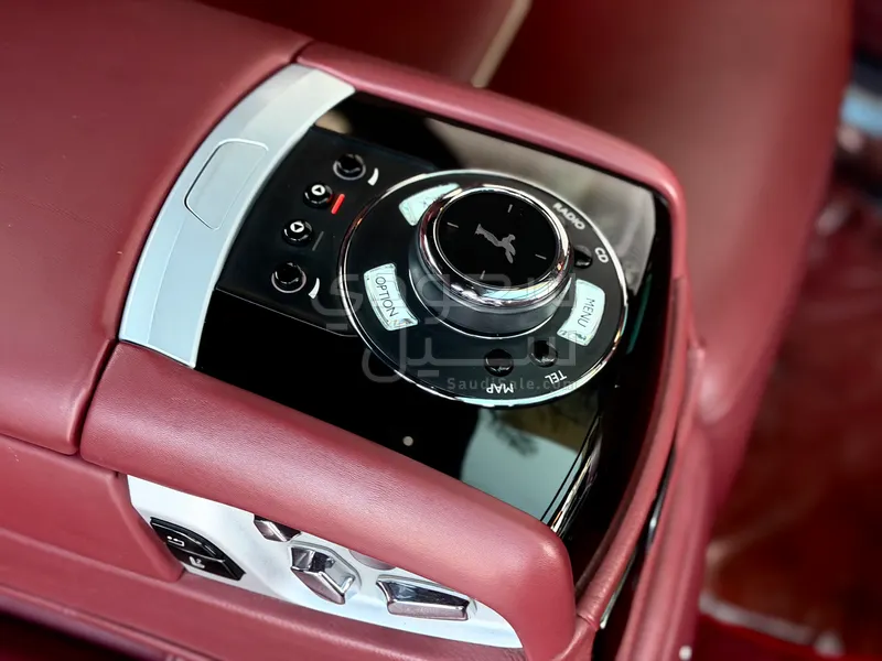 2014 رولز رويس قوست