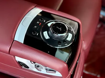 2014 رولز رويس قوست