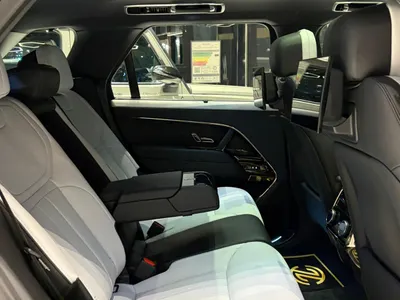 2026 لاند روفر رينج روفر سبورت اس اي