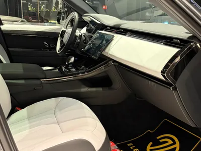 2026 لاند روفر رينج روفر سبورت اس اي