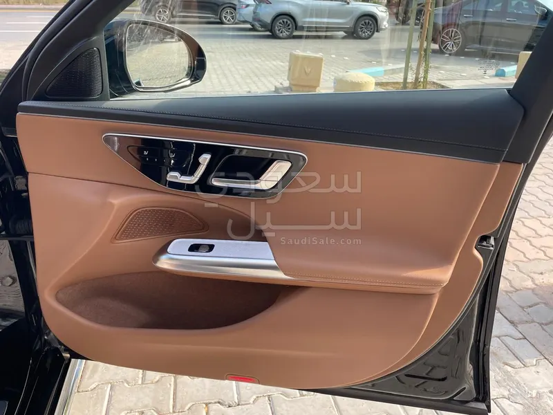 2026 مرسيدس - بنز إي 200