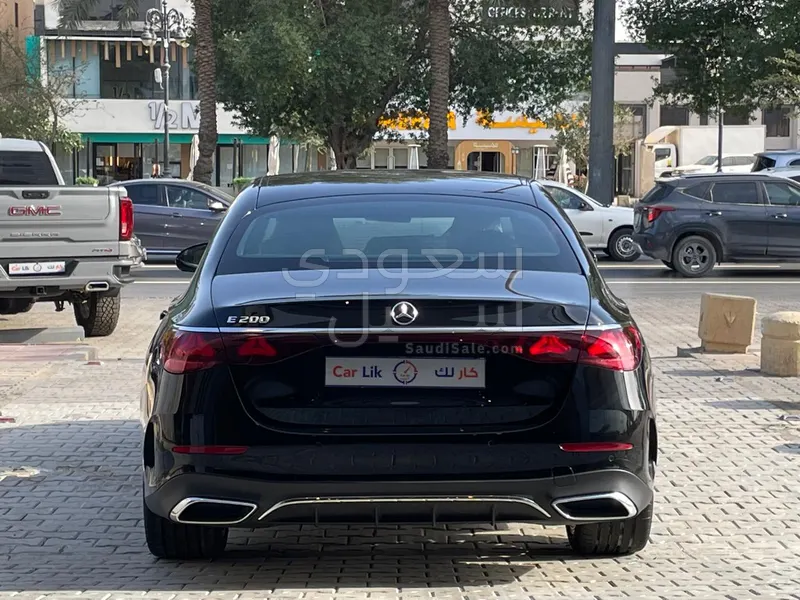 2026 مرسيدس - بنز إي 200