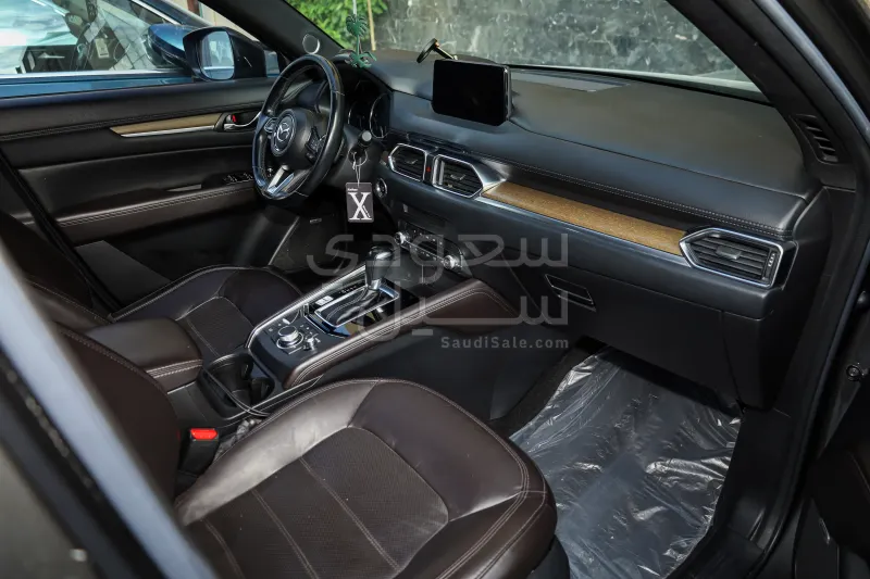 2021 مازدا سي اكس 5 سقنتشر