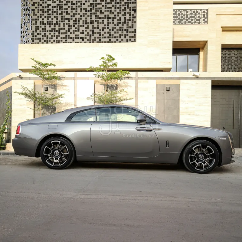 2018 رولز رويس رييث بلاك بادج