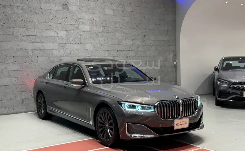 2021 بي ام دبليو الفئة السابعة 730 إل أي