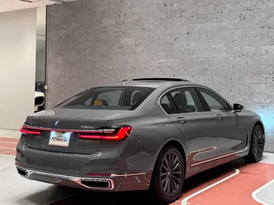 2021 بي ام دبليو الفئة السابعة 730 إل أي