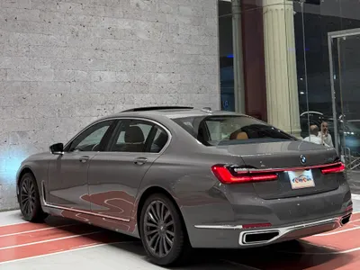 2021 بي ام دبليو الفئة السابعة 730 إل أي