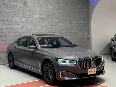 2021 بي ام دبليو الفئة السابعة 730 إل أي