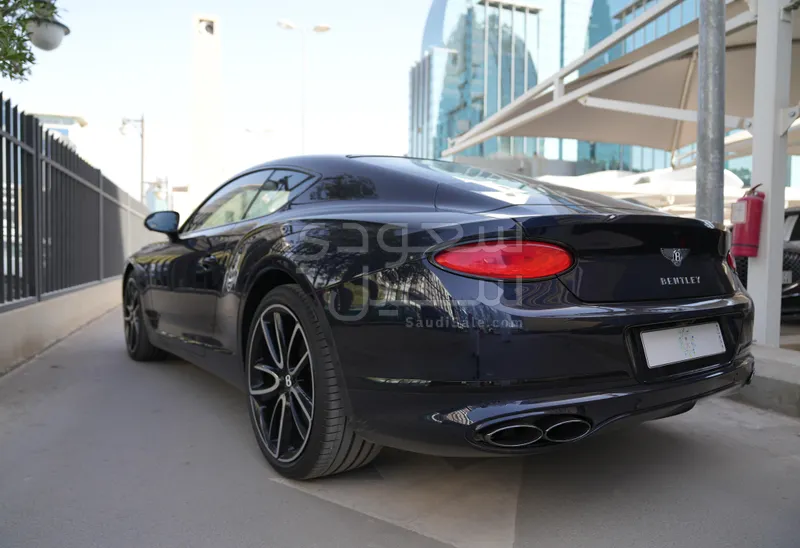 2022 بنتلي كونتيننتل جي تي