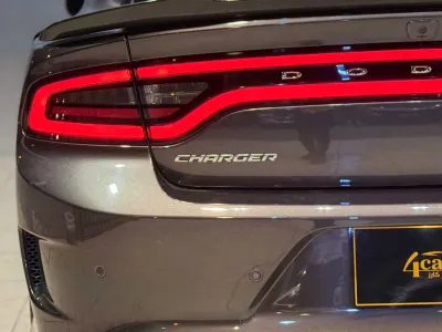 2020 دودج تشارجر جي تي