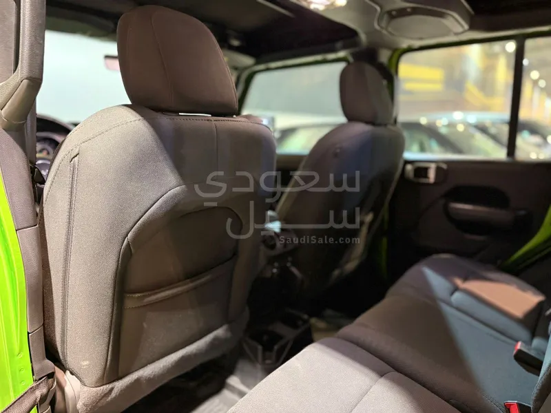 2020 جييب رانجلر سبورت