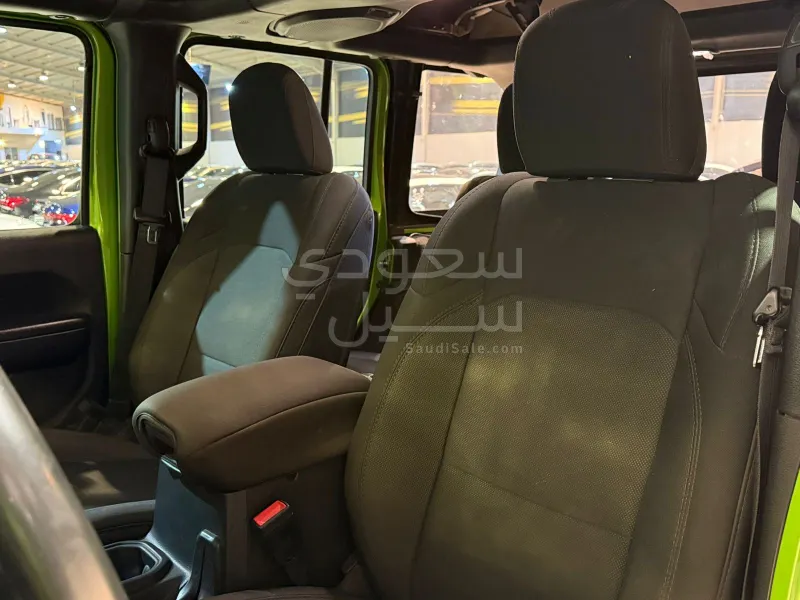 2020 جييب رانجلر سبورت