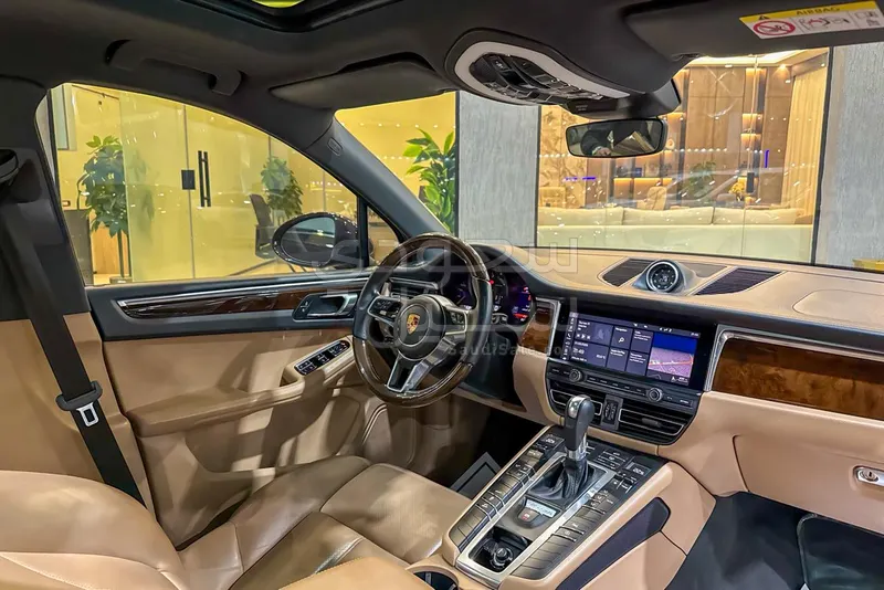 2021 بورش ماكان