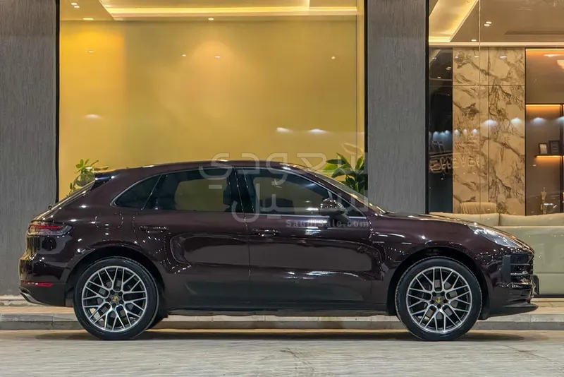 2021 بورش ماكان