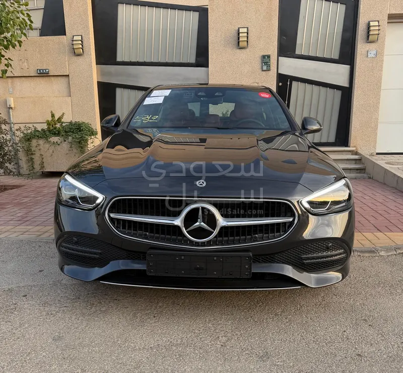 2025 مرسيدس - بنز سي 200