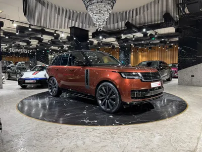 2025 لاند روفر رينج روفر اس في اوتوبيوغرافي