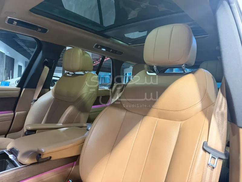 2022 لاند روفر رينج روفر فوج اتش اس اي