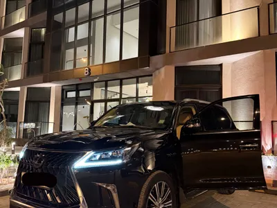 2020 لكزس إل إكس 570 اس