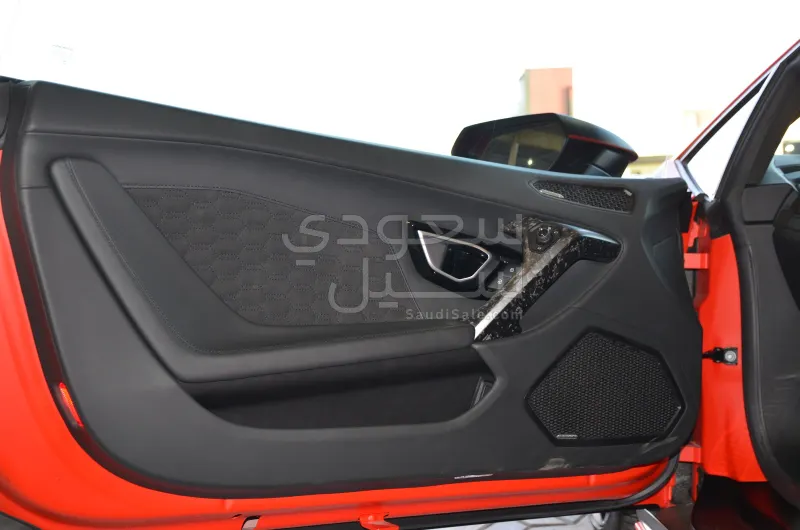 2021 لمبرجيني هوراكان ايفو