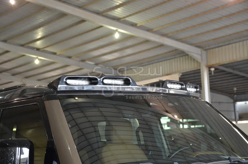 2023 لاند روفر ديفيندر 130 اكس