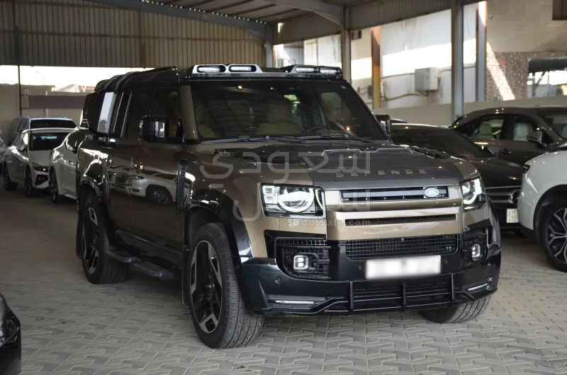 2023 لاند روفر ديفيندر 130 اكس