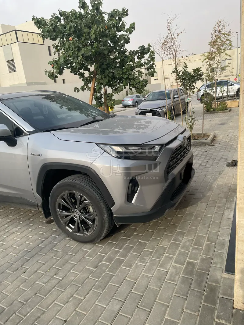 2023 تويوتا راف 4