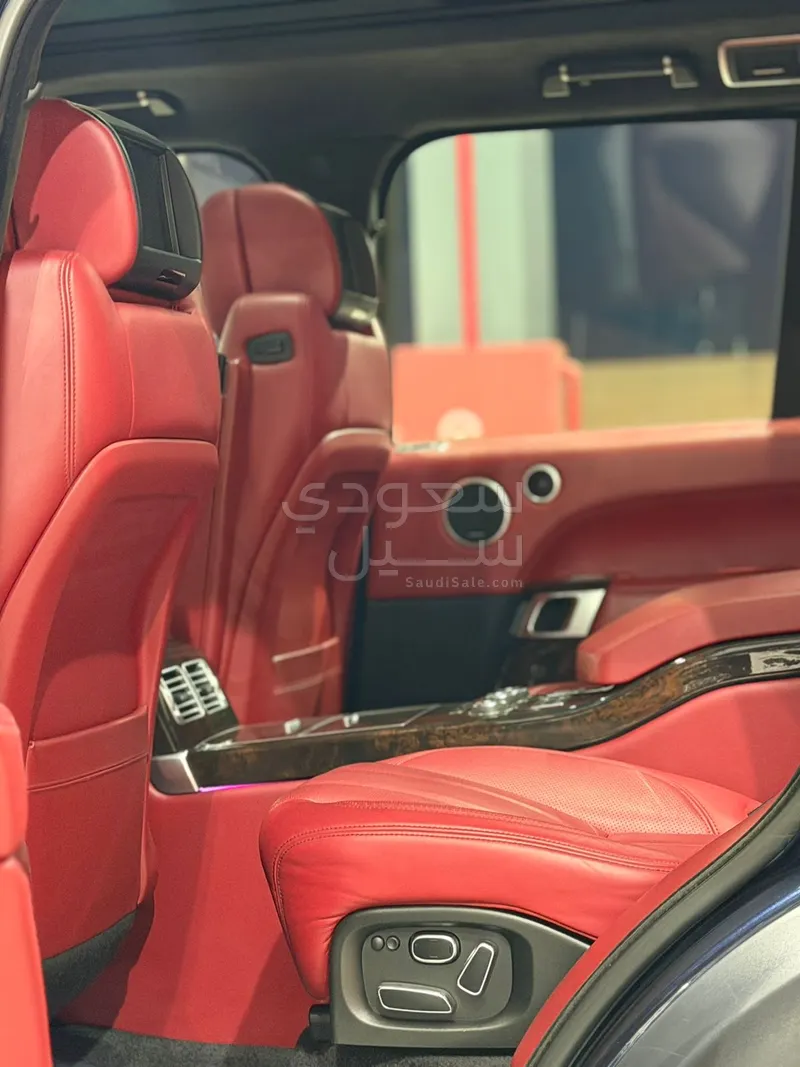 2015 لاند روفر رينج روفر اوتوبيوغرافي