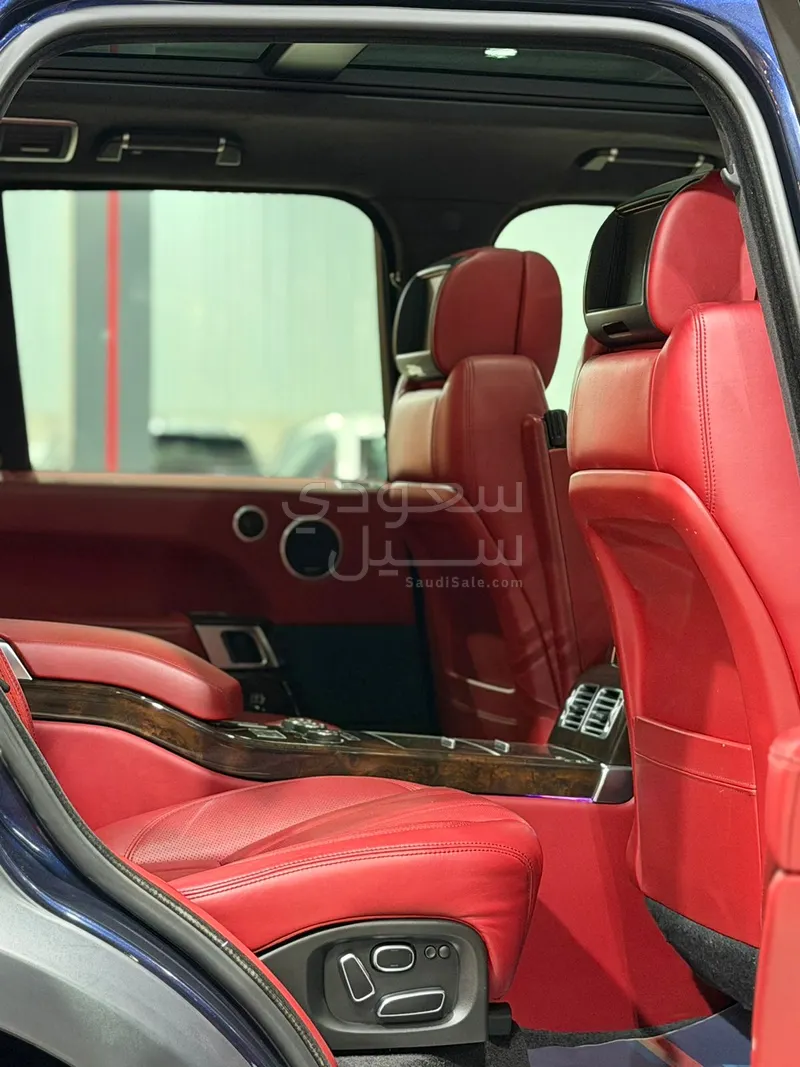 2015 لاند روفر رينج روفر اوتوبيوغرافي