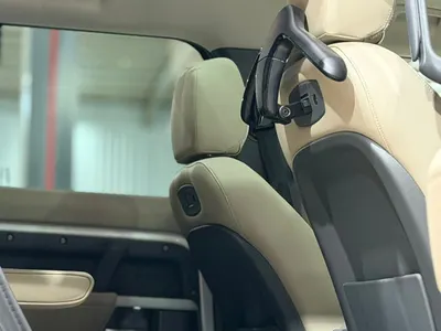 2022 لاند روفر ديفيندر 110