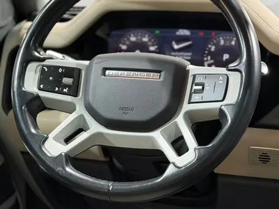 2022 لاند روفر ديفيندر 110