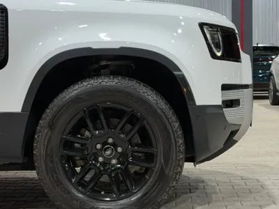 2022 لاند روفر ديفيندر 110