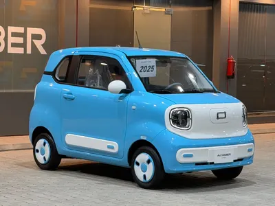 2025 فاو بيستون ميني إي في