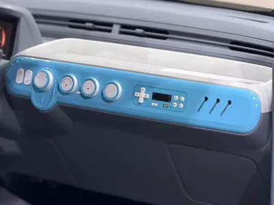 2025 فاو بيستون ميني إي في