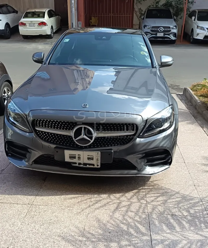 2019 مرسيدس - بنز سي 200