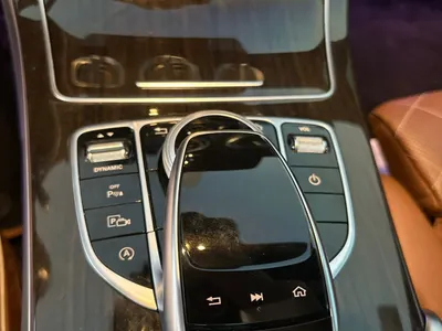 2019 مرسيدس - بنز سي 300