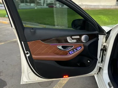 2019 مرسيدس - بنز سي 300