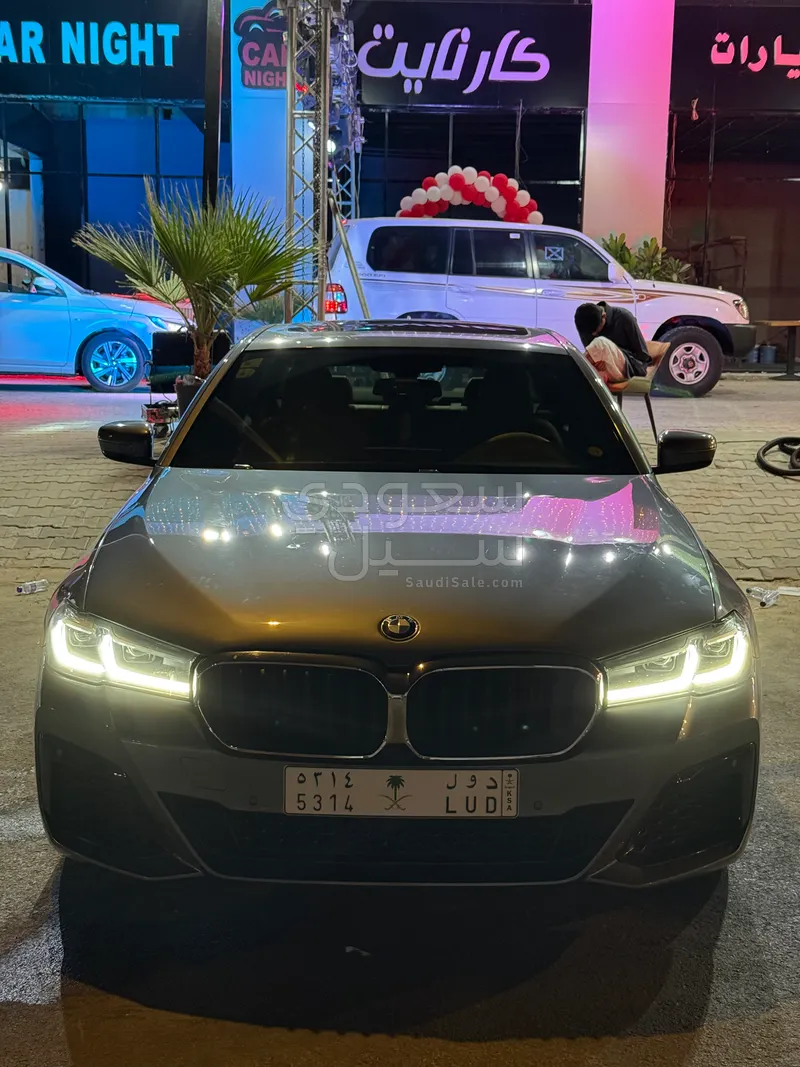 2021 بي ام دبليو الفئة الخامسة 520 أي