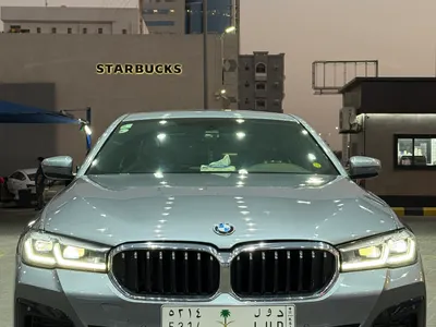 2021 بي ام دبليو الفئة الخامسة 520 أي