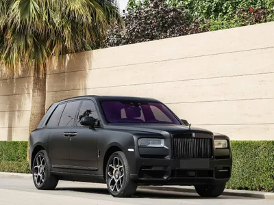 2024 رولز رويس كولينان بلاك بادج