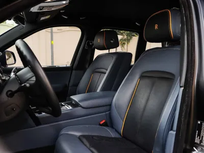 2024 رولز رويس كولينان بلاك بادج