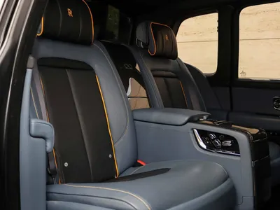 2024 رولز رويس كولينان بلاك بادج