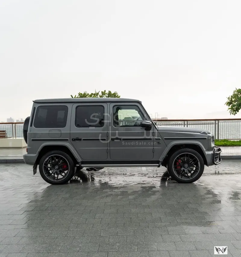 2022 مرسيدس - بنز جي 63 أي إم جي