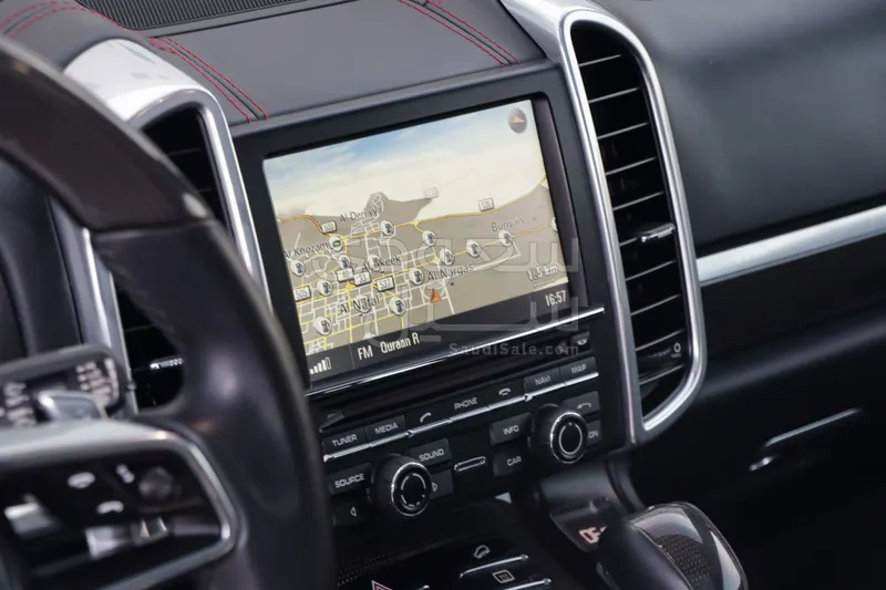 2016 بورش كايين جي تي اس