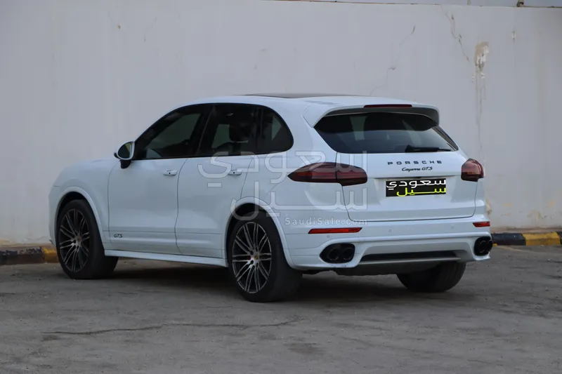 2016 بورش كايين جي تي اس